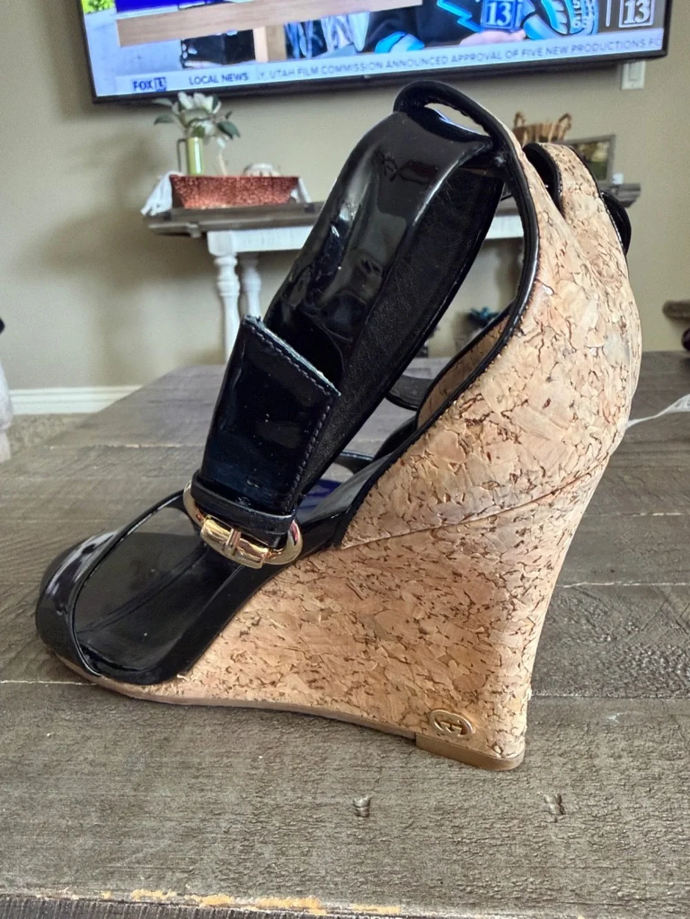 Gucci Santander Cork Wedge Ankle-Strap Sandals - Picture 5 of 10